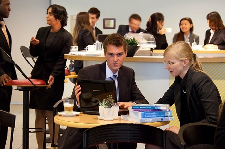 Visa thuận lợi, làm việc hưởng lương cao tại Úc - 2 Visa thuận lợi, làm việc hưởng lương cao tại Úc
