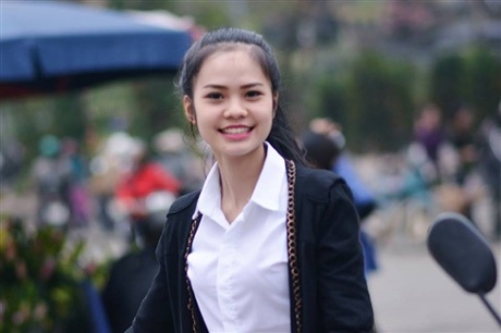 Nữ sinh trường Y duyên dáng với mái tóc dài - 9 Nữ y sĩ tương lai chia sẻ, bạn tích cực tham gia các hoạt động vì yêu thích, vì