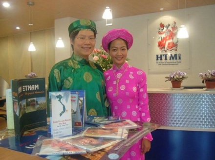 Hội thảo du học Thụy Sỹ, cơ hội tại học viện HTMI - 3 Trường HTMi tọa lạc trên khu phố xinh xắn được UNESCO công nhận là thành phố sạch đẹp
