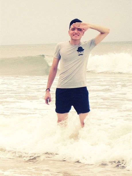 Nam sinh điển trai nhảy giày cao gót cực đỉnh - 11 Nam sinh điển trai nhảy giày cao gót cực đỉnh