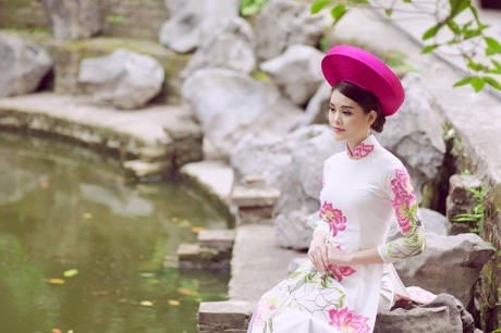 Ngắm vẻ đẹp dịu dàng của nữ sinh 9X Ngoại giao trong tà áo dài - 8 Hoài Thư