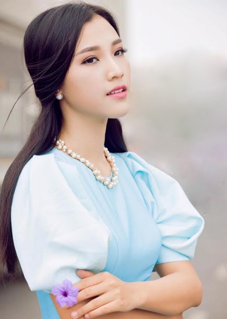 Những gương mặt MC trẻ tài năng, xinh đẹp của làng báo Việt - 4 Những gương mặt MC trẻ tài năng, xinh đẹp của làng báo Việt