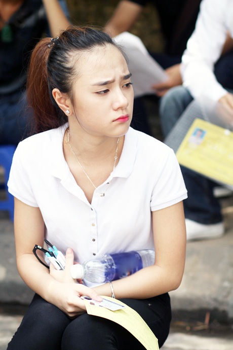 Sĩ tử thi Sân khấu điện ảnh ăn mặc sành điệu đọ năng khiếu - 1 Sĩ tử thi Sân khấu điện ảnh ăn mặc sành điệu đọ năng khiếu