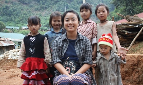 Viên gạch của tình yêu - 1 Lê Thu Huyền, trưởng nhóm dự án Nabe.Arc Group.