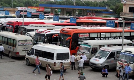 Muôn vàn áp lực, người lao động “trốn” Tết