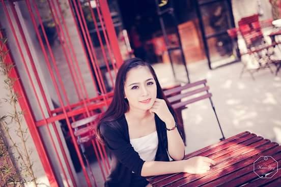Cô gái bất ngờ nổi tiếng với nick-name "hot girl công xưởng" - 6 Cô gái bất ngờ nổi tiếng với nick-name "hot girl công xưởng" - 6