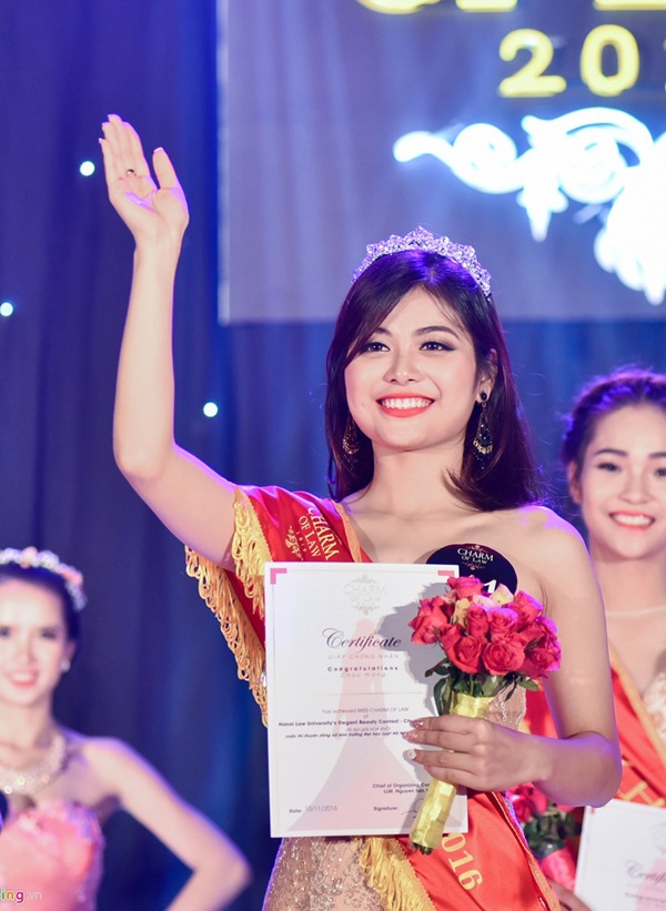 Những hoa khôi sinh viên Thủ đô nổi bật nhất năm 2016 - 11 Những hoa khôi sinh viên Thủ đô nổi bật nhất năm 2016 - 11
