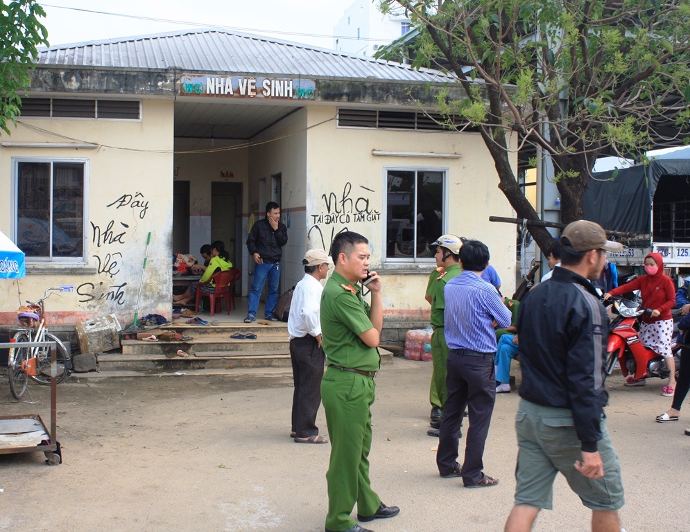 Khu vực nhà vệ sinh, nơi người phụ nữ tử vong