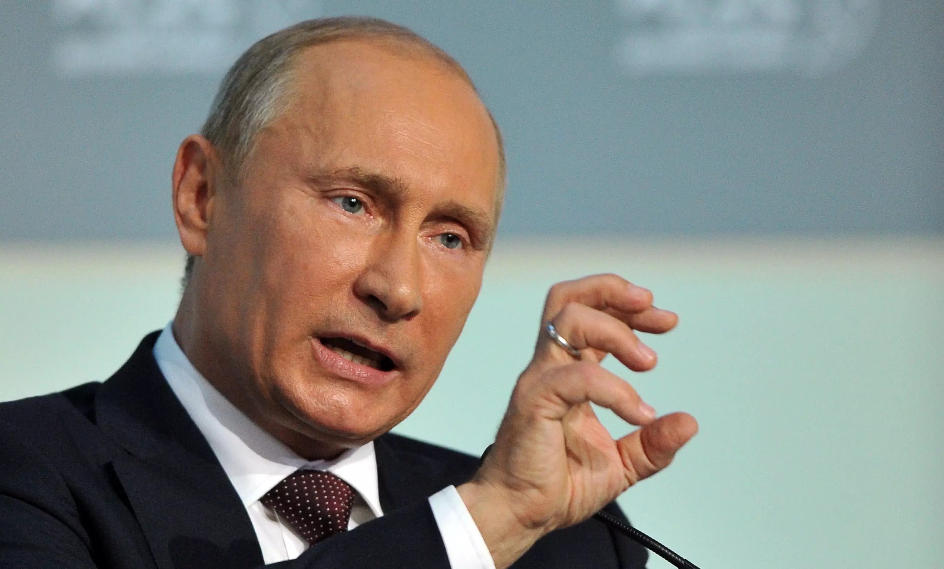 Tổng thống Putin tuyên bố Nga mạnh hơn mọi đối thủ - 1 Tổng thống Nga Vladimir Putin (Ảnh: Canada.com)