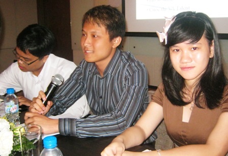 Du học sinh “chuyền đuốc” tư vấn du học Mỹ - 1 Du học sinh “chuyền đuốc” tư vấn du học Mỹ - 1