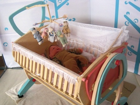 Những thiết kế ô tô đầy sáng tạo của SV Văn Lang - 10 Những thiết kế ô tô đầy sáng tạo của SV Văn Lang - 10