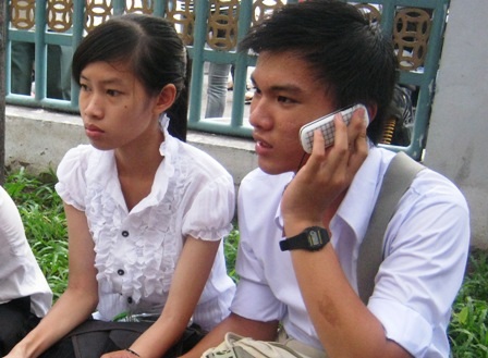 Khi phụ huynh “tra tấn” con thi trượt - 1 Khi phụ huynh “tra tấn” con thi trượt - 1