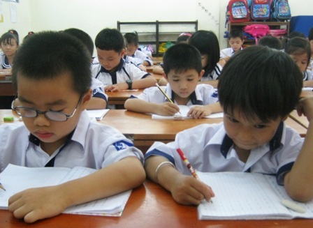 Học trước chương trình: Lợi bất cập hại  - 1