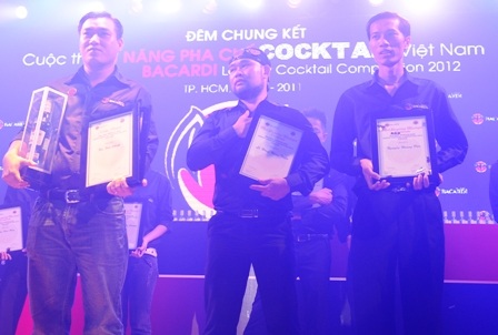 Bartender Sài Gòn giành vé vàng thi quốc tế - 6 Bartender Sài Gòn giành vé vàng thi quốc tế - 6