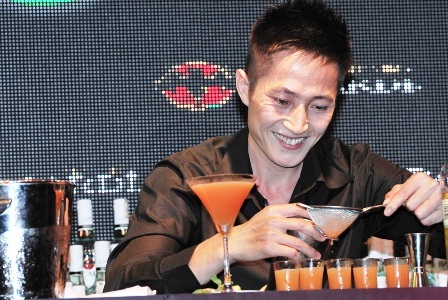 Bartender Sài Gòn giành vé vàng thi quốc tế - 5 Bartender Sài Gòn giành vé vàng thi quốc tế - 5