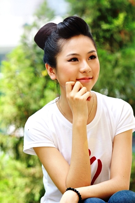 Ngắm 16 nữ sinh duyên dáng nhất ĐH Ngoại thương TP.HCM