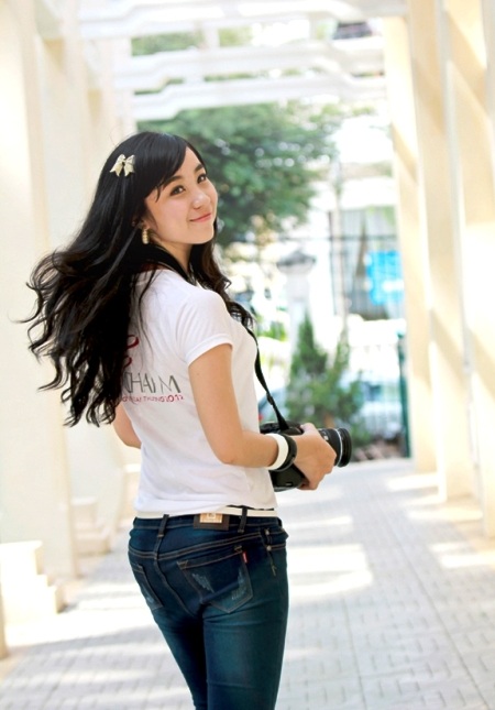 Ngắm 16 nữ sinh duyên dáng nhất ĐH Ngoại thương TP.HCM