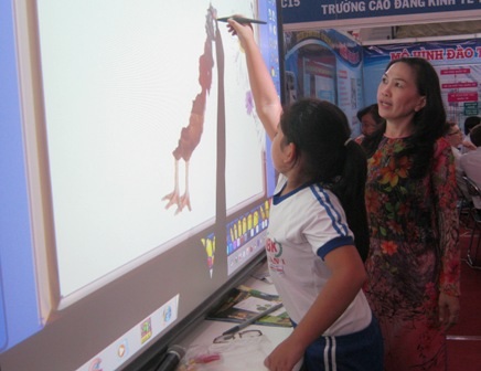 Khai mạc Ngày hội giáo dục phát triển TPHCM 2012