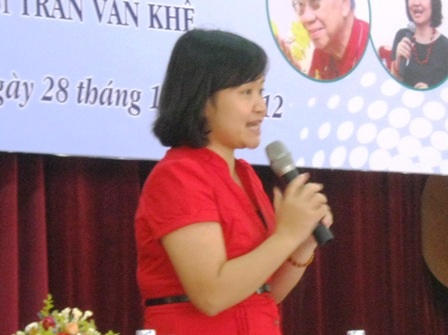 Làm thế nào khi bố mẹ khan hiếm thời gian cho trẻ? - 4 TS Giáo dục Nguyễn Thụy Anh.