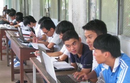 Học Kinh tế, vì đâu thực tập… pha trà? - 2 Nhà trường cần định hướng, xây dựng nhóm đề tài thực tập mang tính chuyên môn hơn.