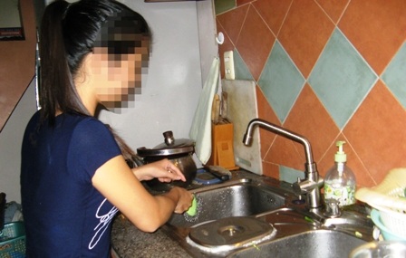 Cuộc sống bận bịu, nhiều gia đình ở thành phố phụ thuộc rất nhiều vào người giúp việc.