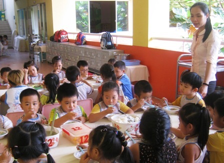 Cạn nguồn tuyển giáo viên mầm non - 1 Cạn nguồn tuyển giáo viên mầm non
