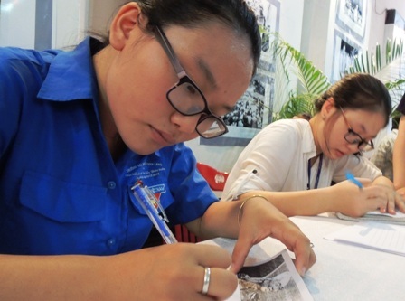 Kính cẩn nghiêng mình trước di ảnh Đại tướng Võ Nguyễn Giáp