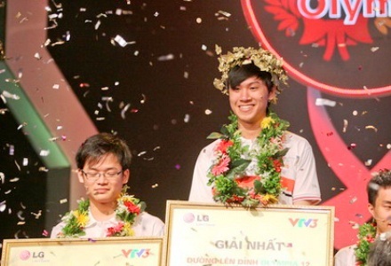 “Chìa khóa” cho cánh cửa du học - 1 Đặng Thái Hoàng, Nhà vô địch Đường lên đỉnh Olympia 2012