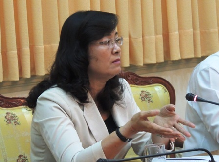 Thành phố văn minh hiện đại mà trẻ bị bạo hành, không có chỗ học!