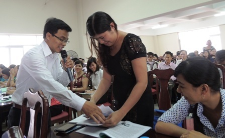 Một số câu hỏi thắc mắc về chuyện người lớn của học trò gửi đến phòng tư vấn học đường. 