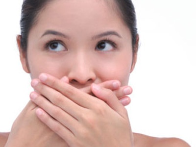 Vô duyên “đeo mác” thật thà - 2 Nhiều bạn gái ăn nói vô duyên nhưng vẫn cho rằng mình thẳng tính, thật thà (Ảnh minh họa)