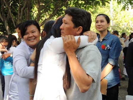 Phụ huynh cùng con có những giây phút vỡ òa trong lễ tri ân