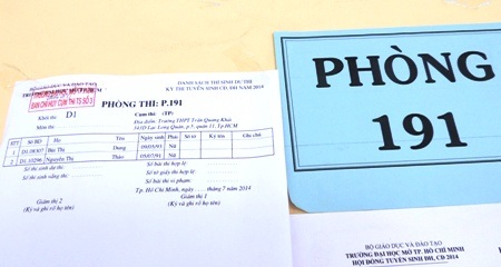 Cảm phục nghị lực của cô gái khiếm thị thi đại học - 6 Cảm phục nghị lực của cô gái khiếm thị thi Đại học