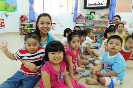 TPHCM luẩn quẩn với bài toán thiếu giáo viên - 1 Số hồ sơ đăng ký tuyển dụng giáo viên ở nhiều nhiều quận huyện thuộc TPHCM thấp hơn cả chỉ tiêu