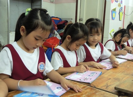 TPHCM: Học phí bậc học Mầm non tăng cao - 1 Năm học 2014 - 2015, học phí ở bậc học Mầm non tại TPHCM tăng thêm 40.000 - 50.000 đồng/tháng