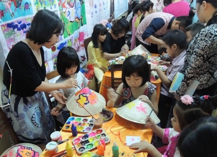 Nghỉ Tết kéo dài, trẻ sẽ nặng tâm lý vui chơi khi quay trở lại trường học