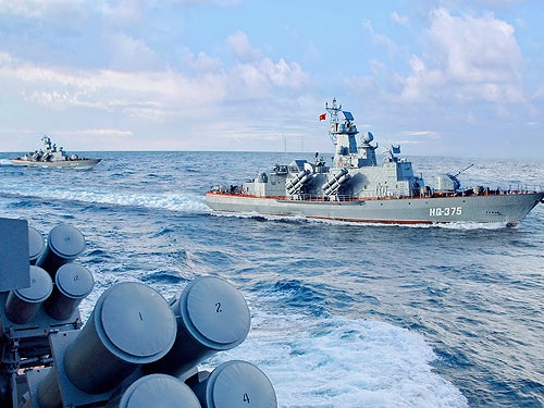 Thứ trưởng Bộ Quốc phòng Nguyễn Chí Vịnh: Quyết giữ toàn vẹn lãnh thổ - 1 Thứ trưởng Bộ Quốc phòng Nguyễn Chí Vịnh: Quyết giữ toàn vẹn lãnh thổ - 1