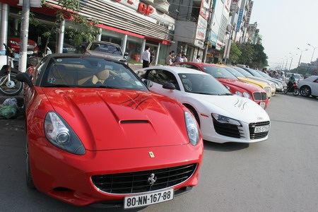 Sân chơi cho những người đam mê "siêu xe" Hà Nội - 2