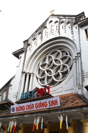 Chùm ảnh: Hà Nội sẵn sàng cho đêm Giáng sinh - 19