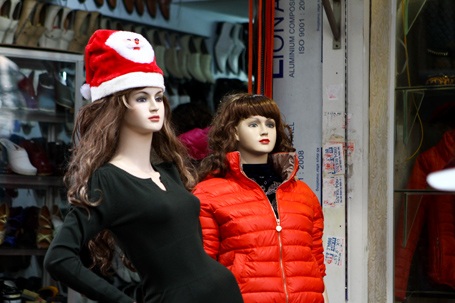 Chùm ảnh: Hà Nội sẵn sàng cho đêm Giáng sinh - 3