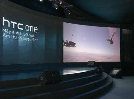 HTC One X chính thức "trình làng" tại Việt Nam - 2 HTC One X chính thức trình làng tại Việt Nam