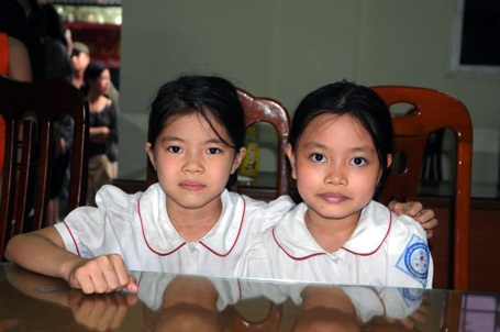 Hà Nội: Tìm thấy hai bé gái tiểu học mất tích