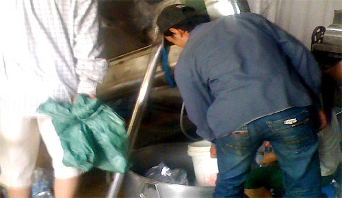 Rùng mình với đá sạch