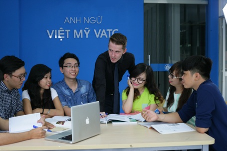 Broward College tặng các thủ khoa và á khoa 70 suất học bổng tiếng Anh “khủng” - 1 Broward College tặng các thủ khoa và á khoa 70 suất học bổng tiếng Anh “khủng”