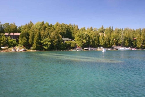 Đê chắn sóng tại Đảo Moreton, Úc