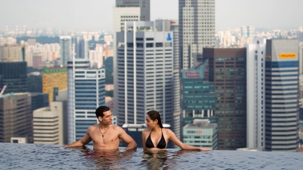Singapore, điểm đến lý tưởng nhất cho du khách trong năm 2015 - 1 Hồ bơi vô cực tại khách sạn Marina Bay Sands, Singapore