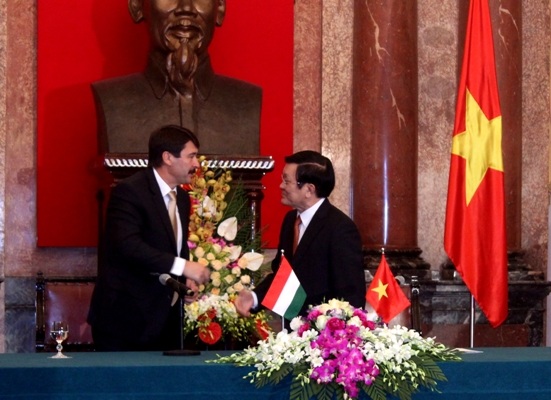 Hungary hứa thúc EU công nhận kinh tế thị trường đầy đủ cho Việt Nam