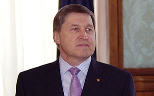 Đại sứ Việt Nam tại LB Nga gặp Trợ lý Tổng thống Nga Yuri Ushak