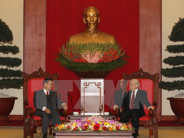 Tổng Bí thư tiếp đoàn đại biểu cấp cao Chính phủ Lào - 1 Tổng Bí thư tiếp đoàn đại biểu cấp cao Chính phủ Lào
