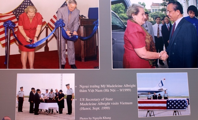 Ngoại trưởng Mỹ Madeleine Albright thăm Việt Nam (Hà Nội-9/1999) (Ảnh: Nguyễn Khang)